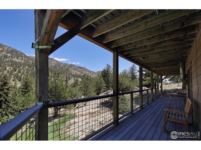 187 Wichita Rd, Lyons, CO 80540