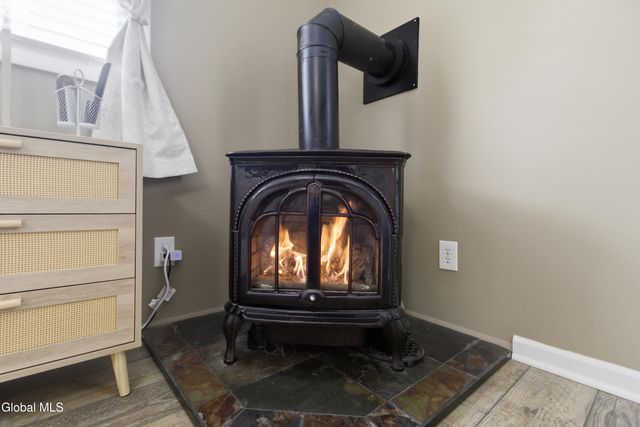 53 Sage Road, Waterford, NY 12188
