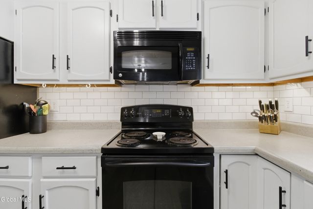 53 Sage Road, Waterford, NY 12188