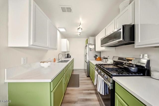 1036 Cheyenne Way, Oxnard, CA 93033