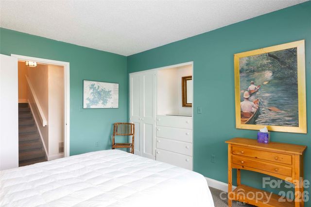 24 E Toxaway Shores Road 20, Lake Toxaway, NC 28747