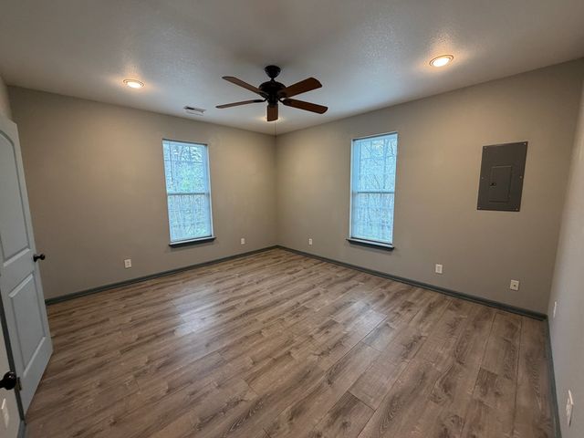 365 Ruby Lane, Mineral Bluff, GA 30559
