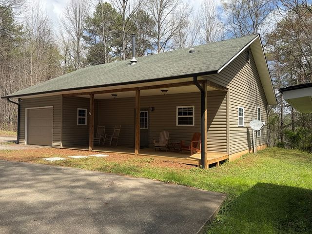 365 Ruby Lane, Mineral Bluff, GA 30559
