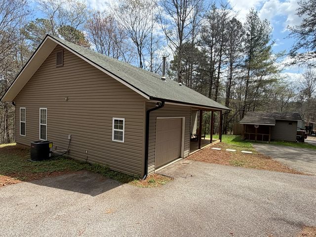 365 Ruby Lane, Mineral Bluff, GA 30559
