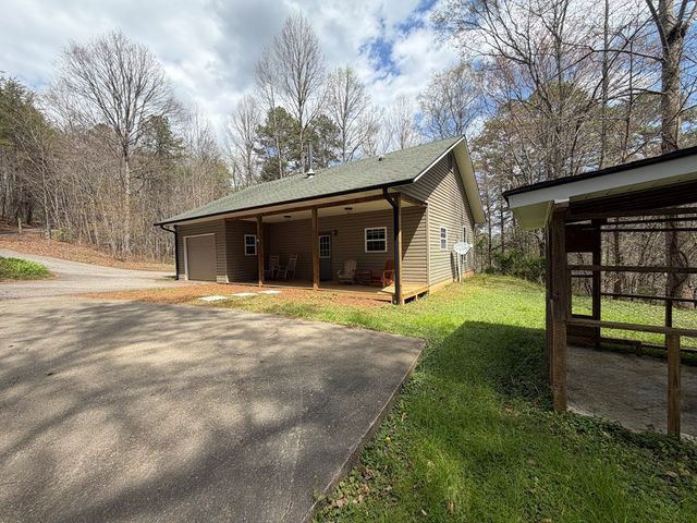 365 Ruby Lane, Mineral Bluff, GA 30559