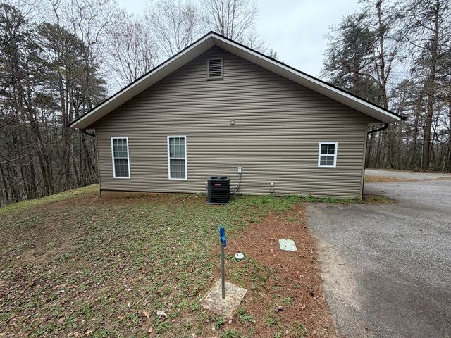 365 Ruby Lane, Mineral Bluff, GA 30559