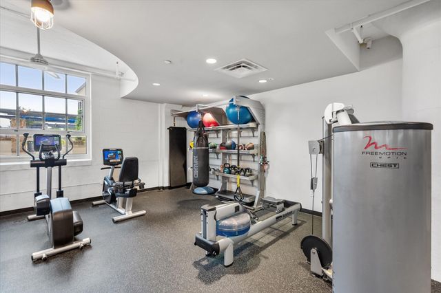 2600 W 7th Street 2638, Fort Worth, TX 76107