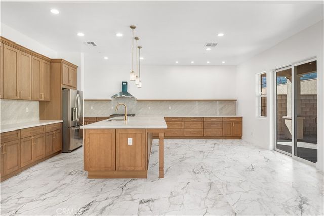 12210 Alamo, Rancho Cucamonga, CA 91739