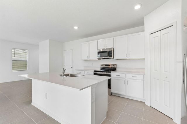 7847 ABAGAIL DRIVE, Lakeland, FL 33810