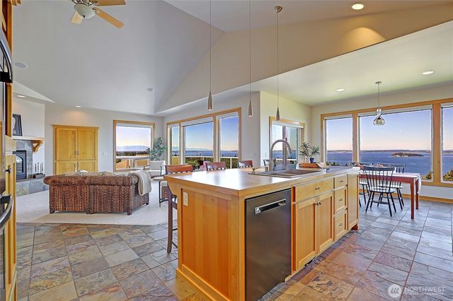 1081 Morgan Way, Camano Island, WA 98282