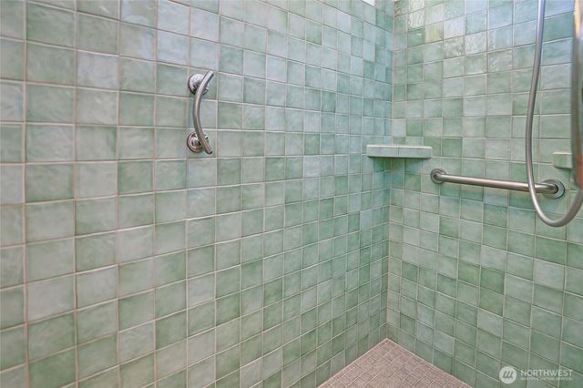 1081 Morgan Way, Camano Island, WA 98282