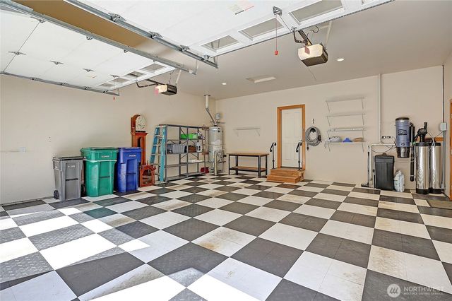 1081 Morgan Way, Camano Island, WA 98282