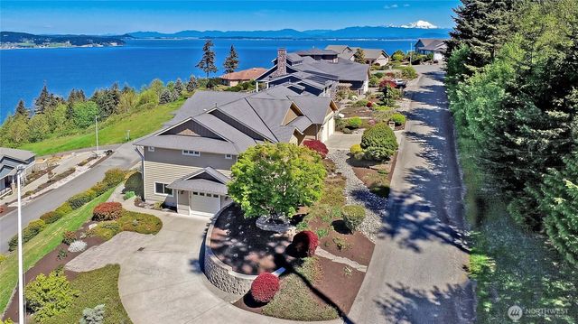 1081 Morgan Way, Camano Island, WA 98282