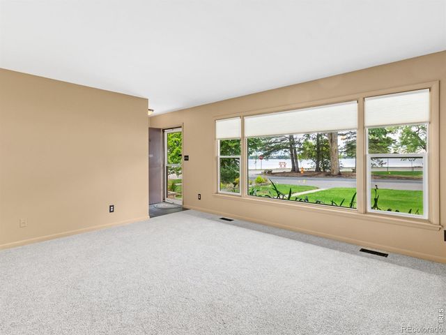 414 W 13th Street, Loveland, CO 80537