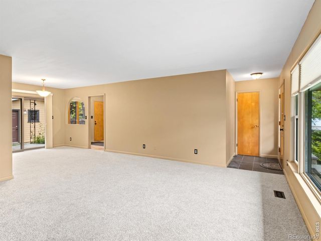 414 W 13th Street, Loveland, CO 80537