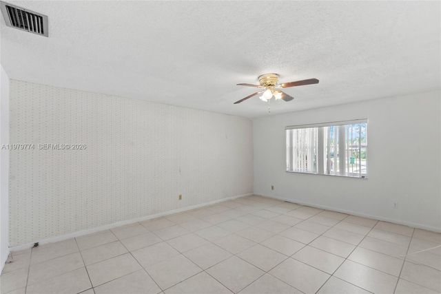 8310 SW 26th Pl, Davie, FL 33328