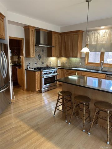58548 Cory Lake Drive, Washington Township, MI 48094
