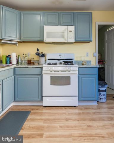 207 OLGA RD, Wilmington, DE 19805