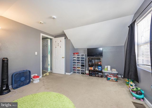 207 OLGA RD, Wilmington, DE 19805