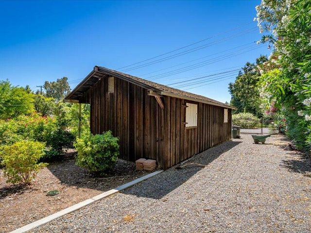 1340 Carter Rd, Sacramento, CA 95864