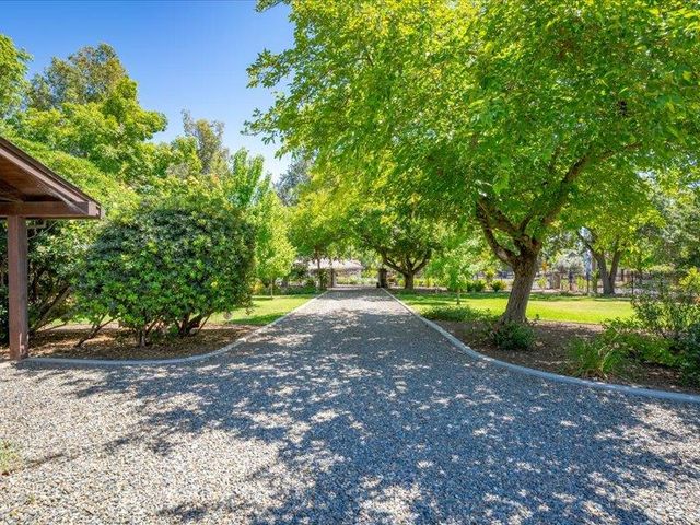 1340 Carter Rd, Sacramento, CA 95864