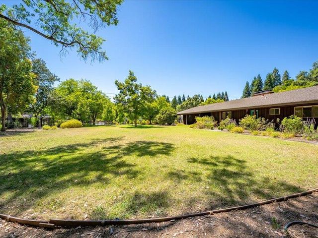 1340 Carter Rd, Sacramento, CA 95864