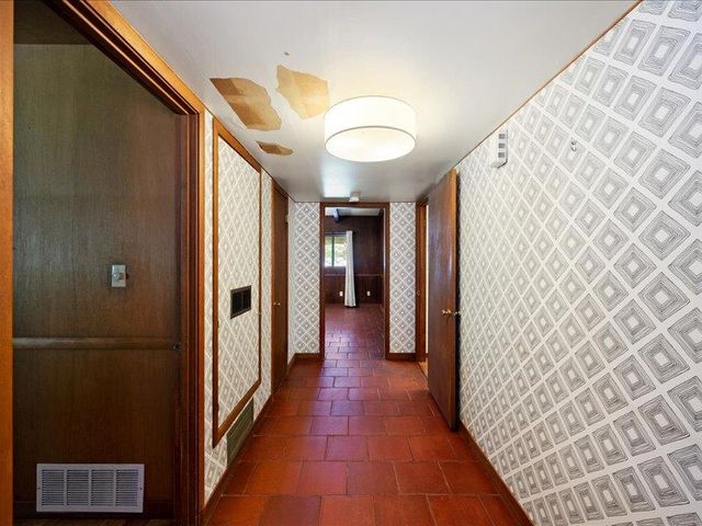 1340 Carter Rd, Sacramento, CA 95864