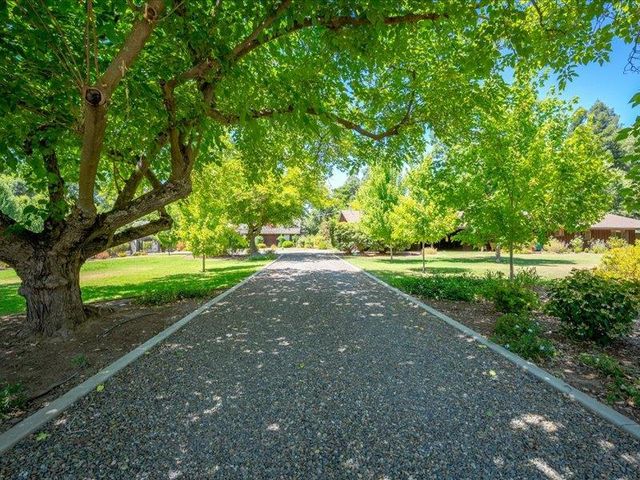 1340 Carter Rd, Sacramento, CA 95864