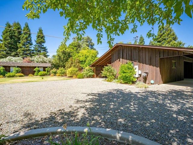 1340 Carter Rd, Sacramento, CA 95864