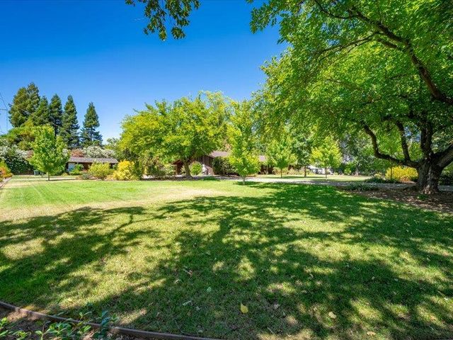 1340 Carter Rd, Sacramento, CA 95864