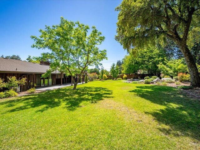 1340 Carter Rd, Sacramento, CA 95864