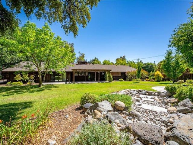 1340 Carter Rd, Sacramento, CA 95864