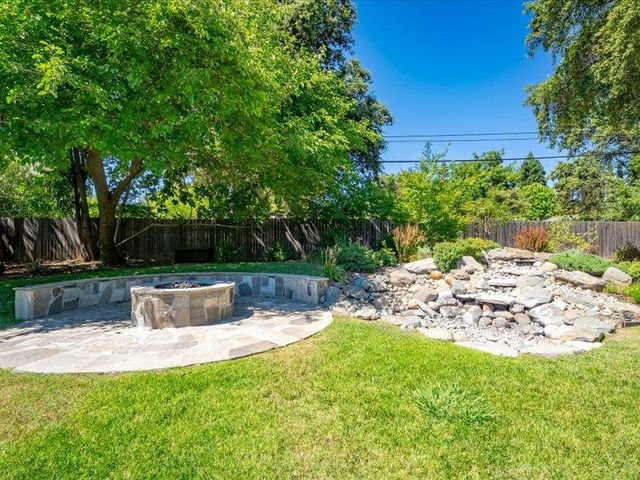 1340 Carter Rd, Sacramento, CA 95864