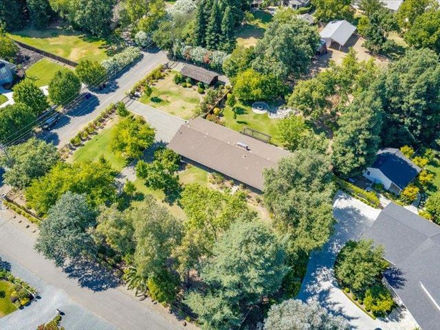 1340 Carter Rd, Sacramento, CA 95864