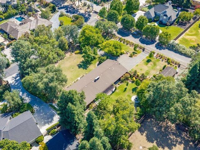 1340 Carter Rd, Sacramento, CA 95864