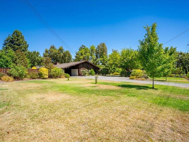 1340 Carter Rd, Sacramento, CA 95864