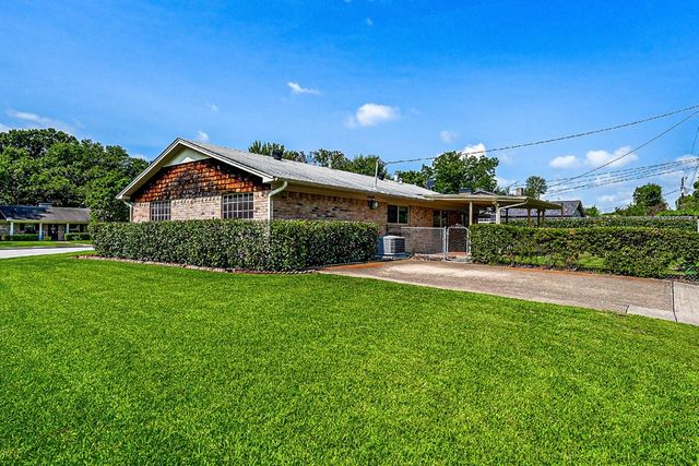 734 Kingswood Avenue, Richardson, TX 75080
