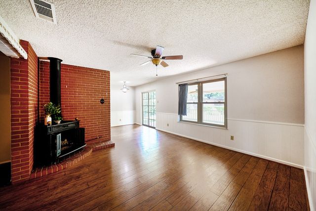 734 Kingswood Avenue, Richardson, TX 75080