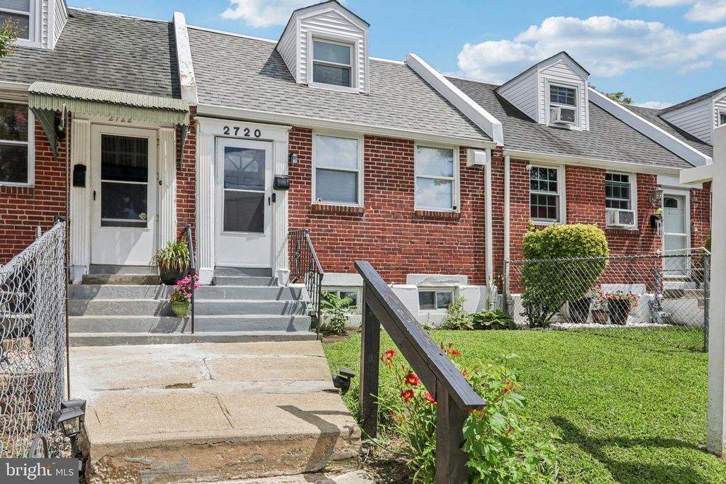2720 THATCHER ST, Wilmington, DE 19802