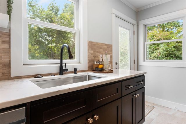 936 Superior Street, South Haven, MI 49090