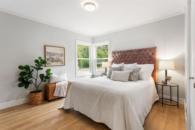 936 Superior Street, South Haven, MI 49090