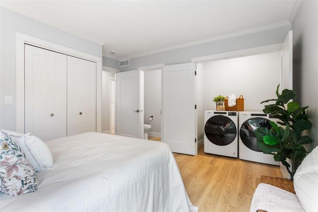 936 Superior Street, South Haven, MI 49090