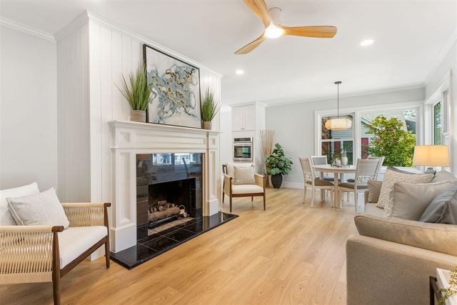 936 Superior Street, South Haven, MI 49090