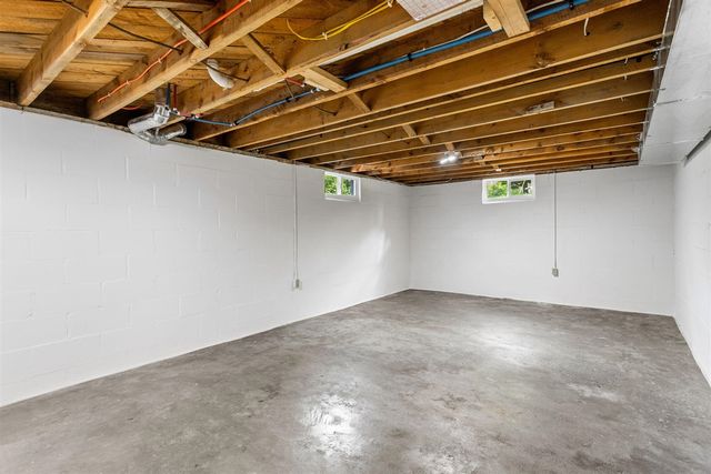 936 Superior Street, South Haven, MI 49090