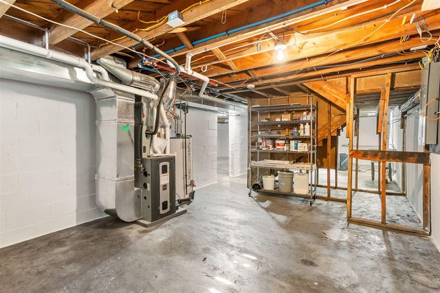 936 Superior Street, South Haven, MI 49090