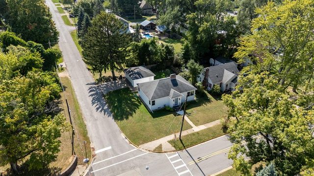 936 Superior Street, South Haven, MI 49090