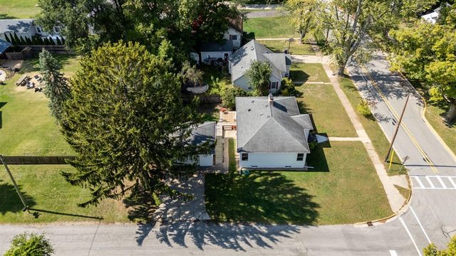 936 Superior Street, South Haven, MI 49090