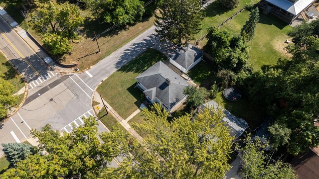 936 Superior Street, South Haven, MI 49090