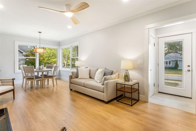 936 Superior Street, South Haven, MI 49090