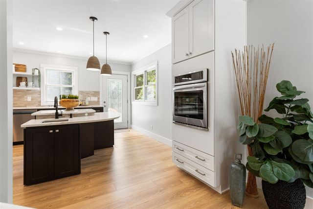 936 Superior Street, South Haven, MI 49090